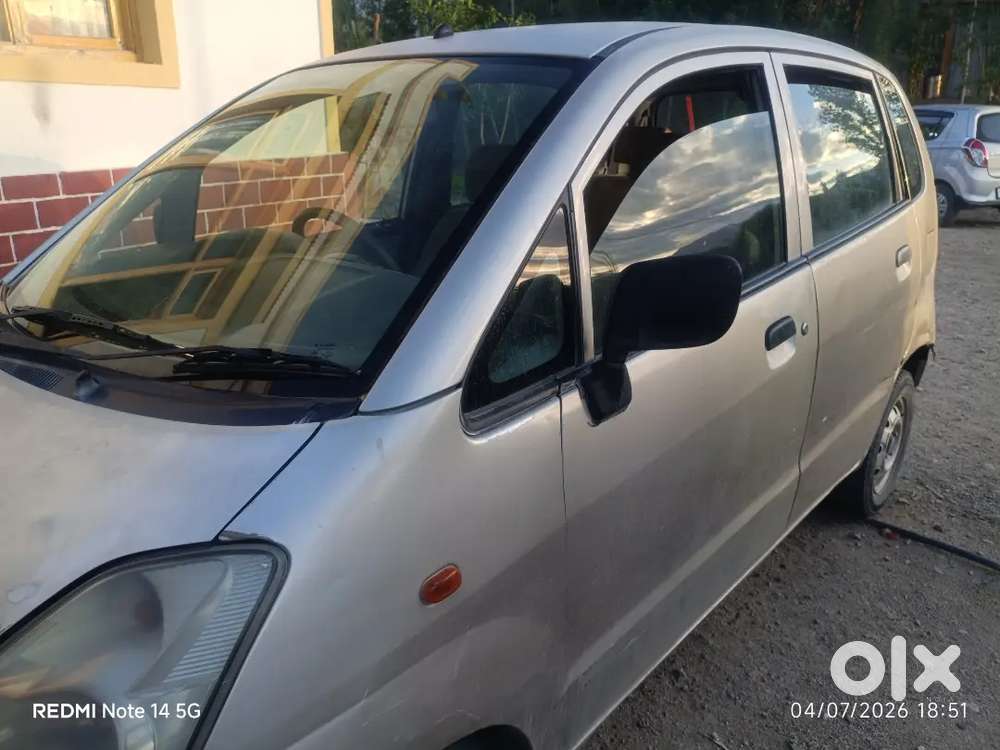 Maruti Suzuki Zen Estilo 2009