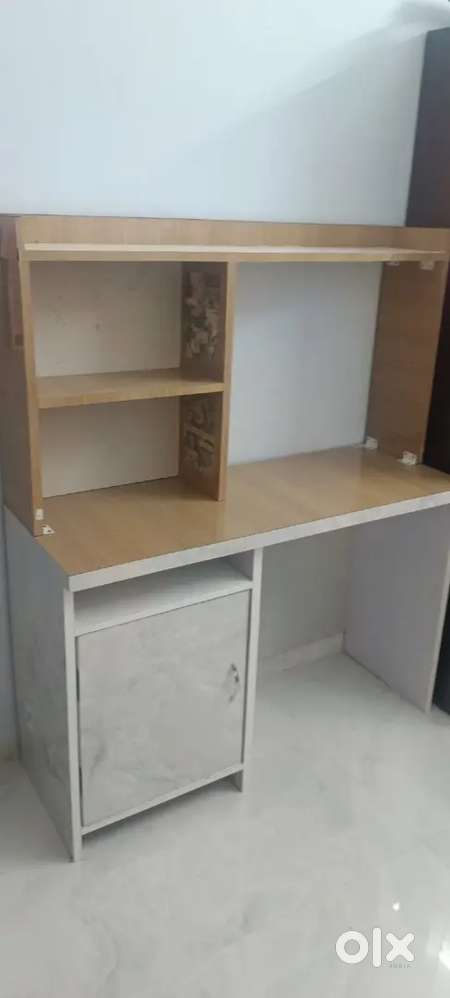 Study table