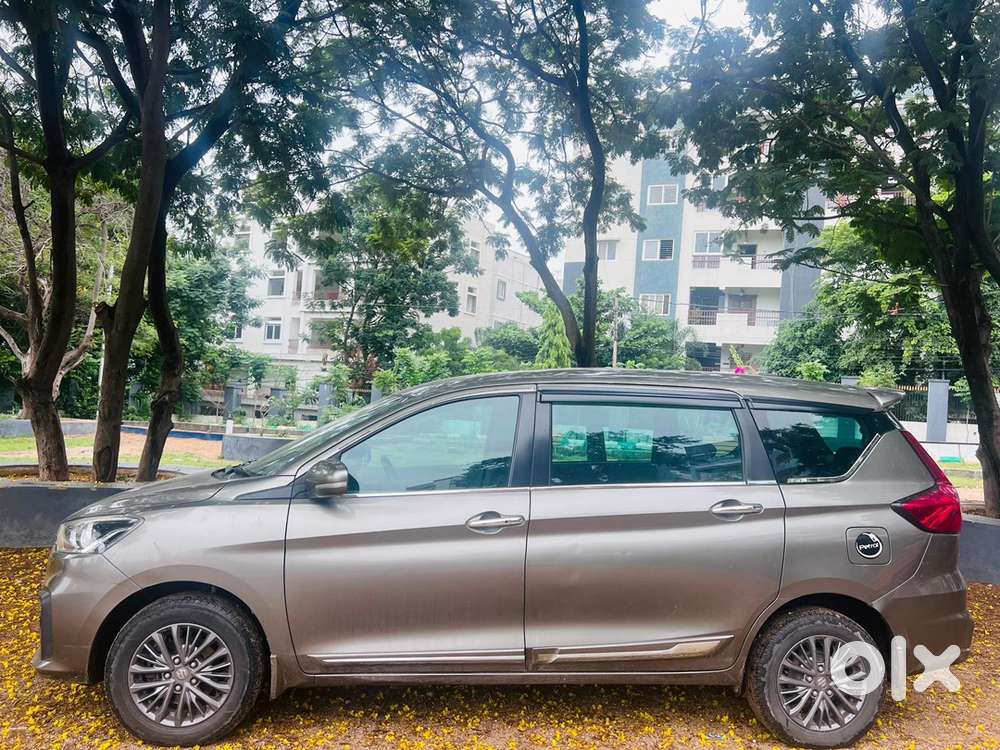 Maruti Suzuki Ertiga Petrol 2022