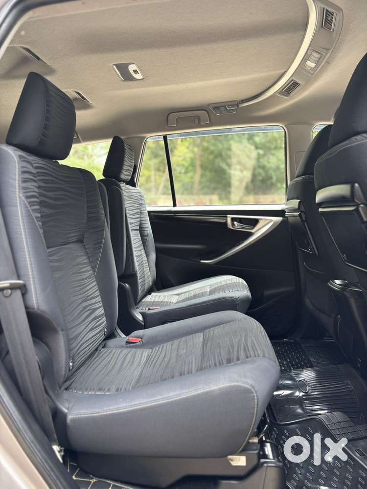 Toyota Innova Crysta 2.4 V 7 Str, 2019, Diesel