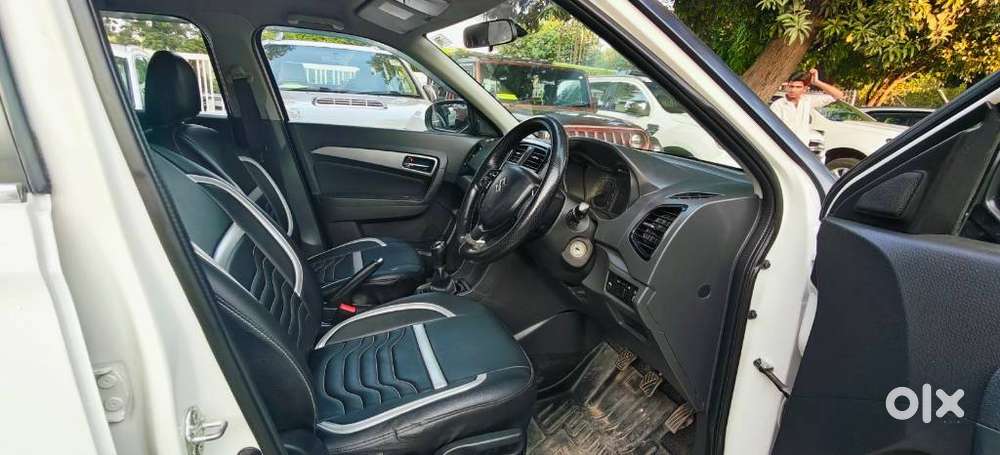 Maruti Suzuki Brezza Zdi+ Dual Tone, 2018, Diesel
