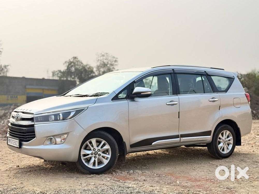 Toyota Innova Crysta 2.8z Automatic, 2017, Diesel