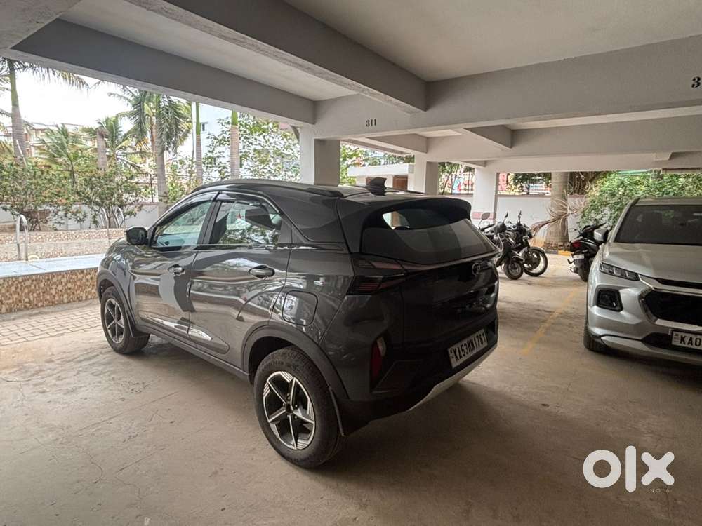 Tata Nexon Petrol 2025