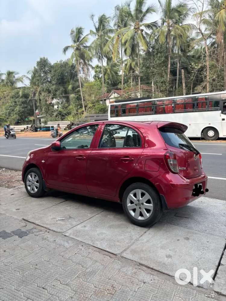 Nissan Micra 2011 Diesel 140000 Km Driven
