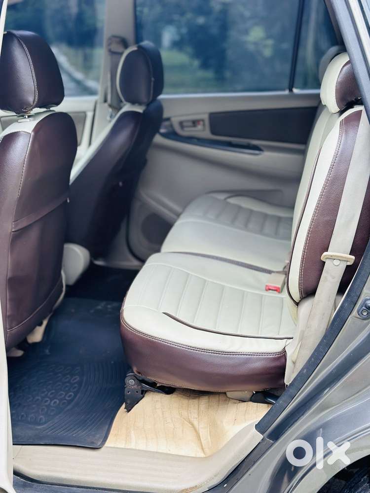 Toyota Innova 2.5 G (diesel) 7 Seater, 2009, Diesel