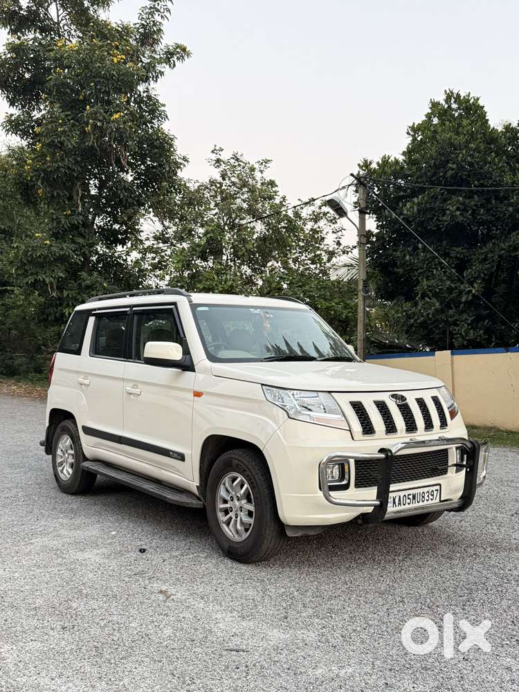 Mahindra Tuv 300 T8 Amt, 2017, Diesel