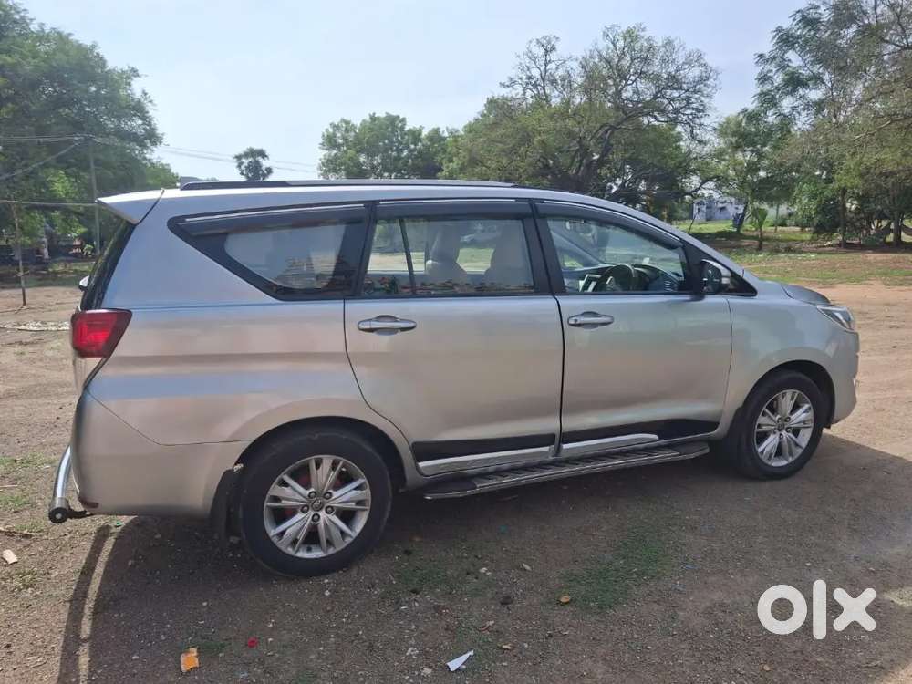 Toyota Innova Crysta 2017 Upgraded To 3rd Gen