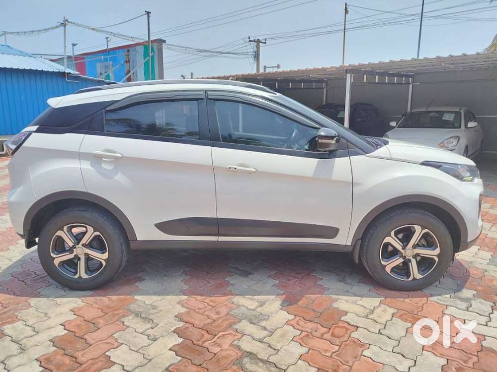 Tata Nexon, 2023, Diesel