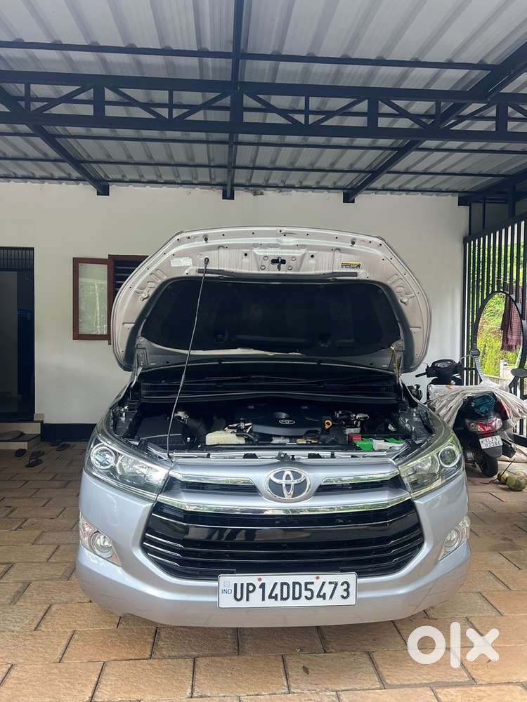 Toyota Innova Crysta 2017