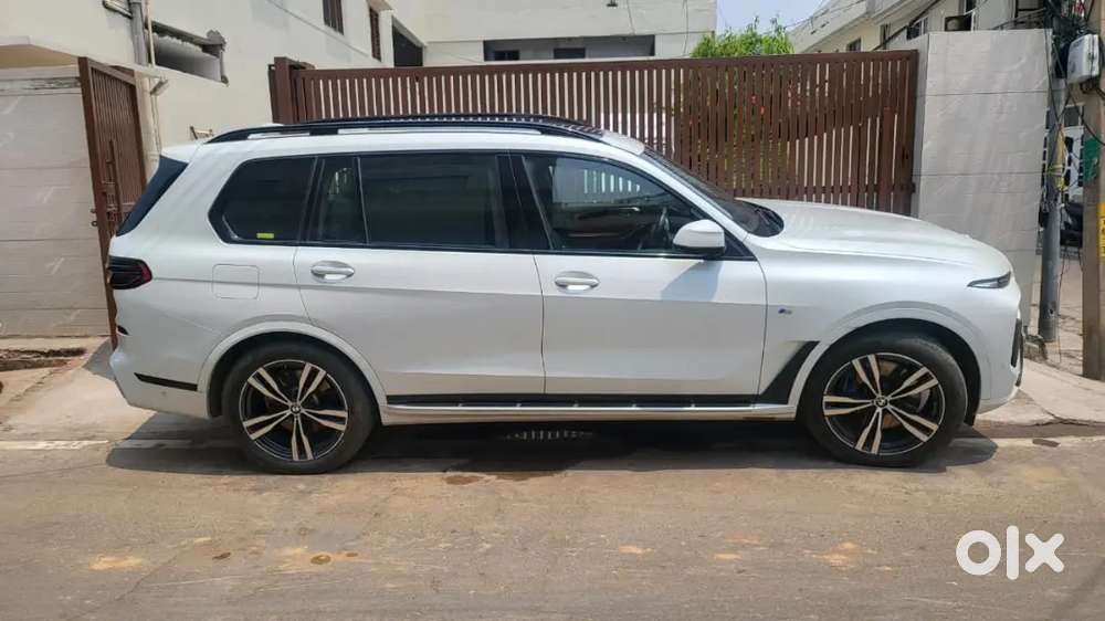 Bmw X7 M Sport 2024/25 Registration