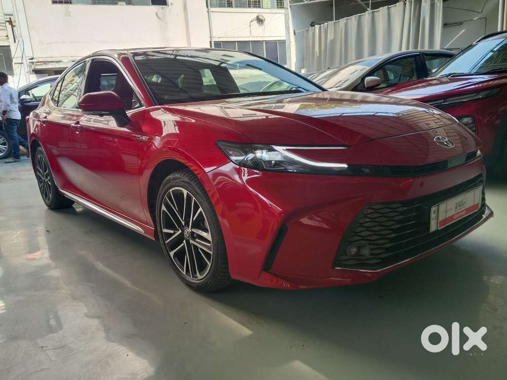 Toyota Camry Hybrid, 2024, Cng & Hybrids