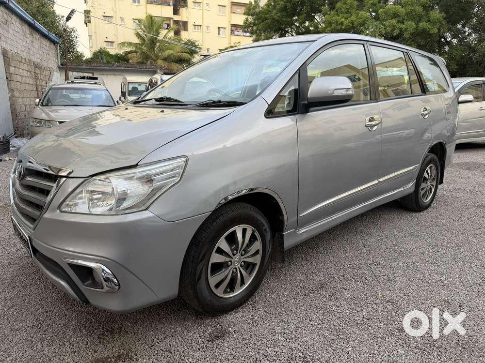 Toyota Innova 2.5 Vx 8 Str, 2015, Diesel