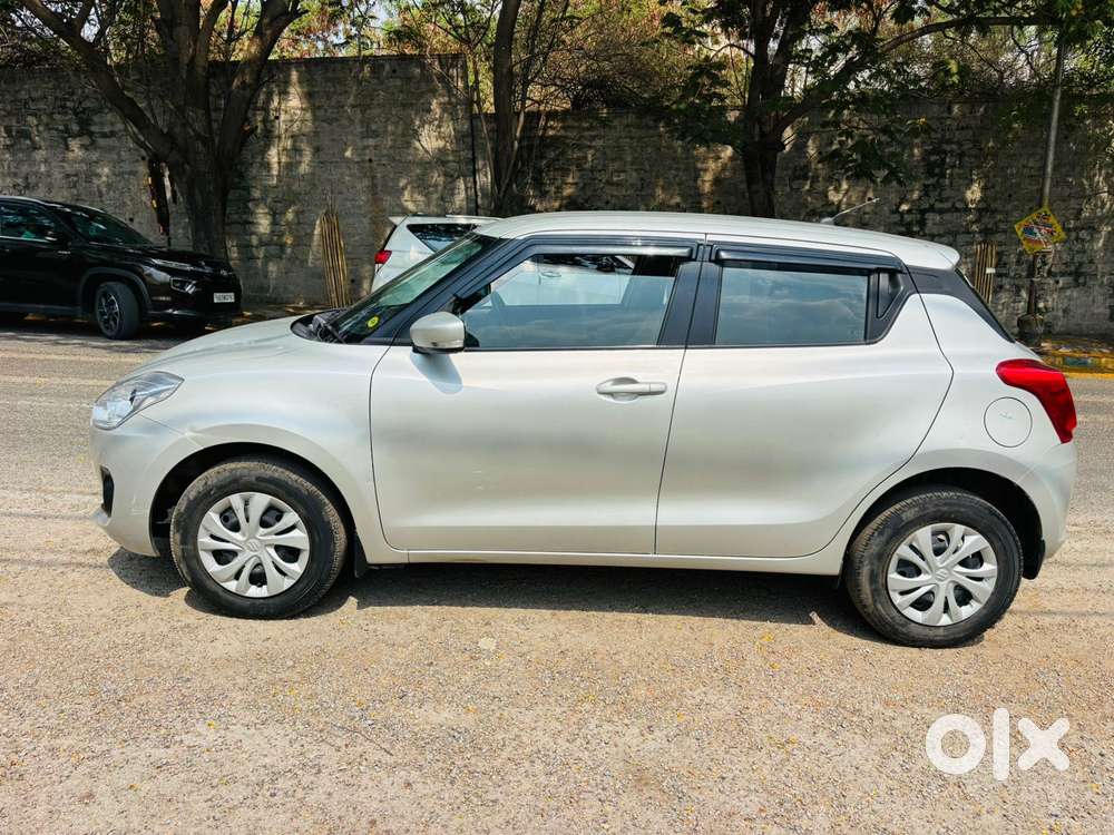 Maruti Suzuki Swift Vxi Optional, 2020, Petrol