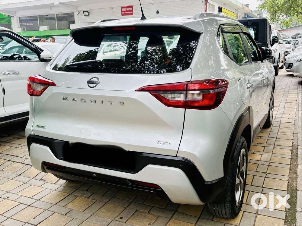 Nissan Magnite 1.0 Xv Premium Turbo Cvt (o) Dual Tone, 2021, Petrol