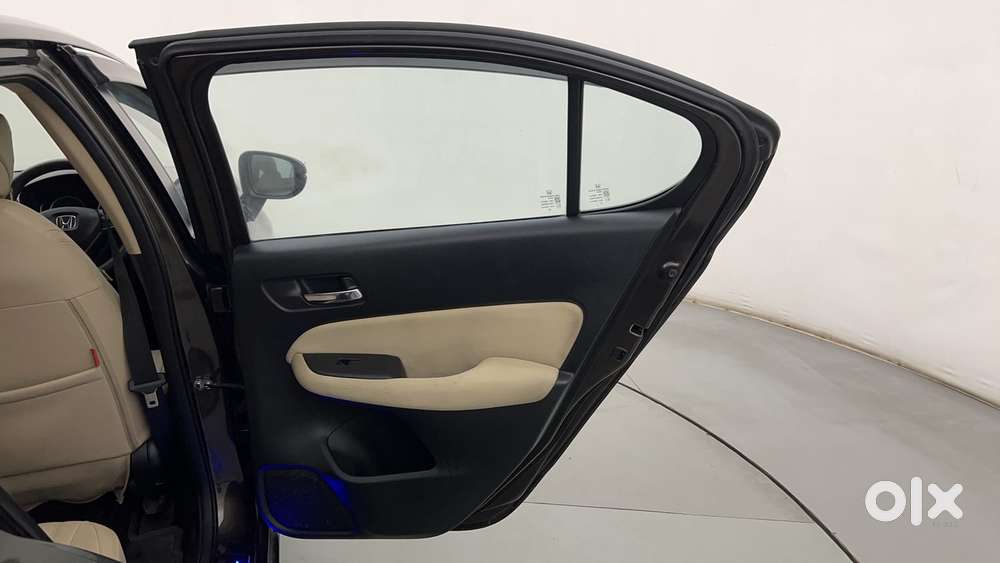 Honda City I-vtec Cvt V, 2022, Petrol