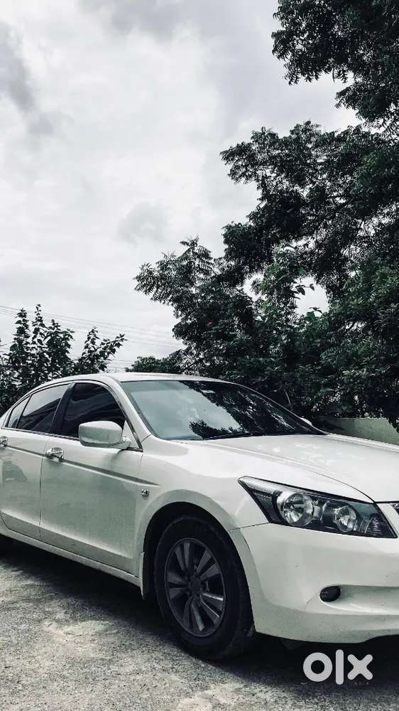 Honda Accord 2009 Petrol