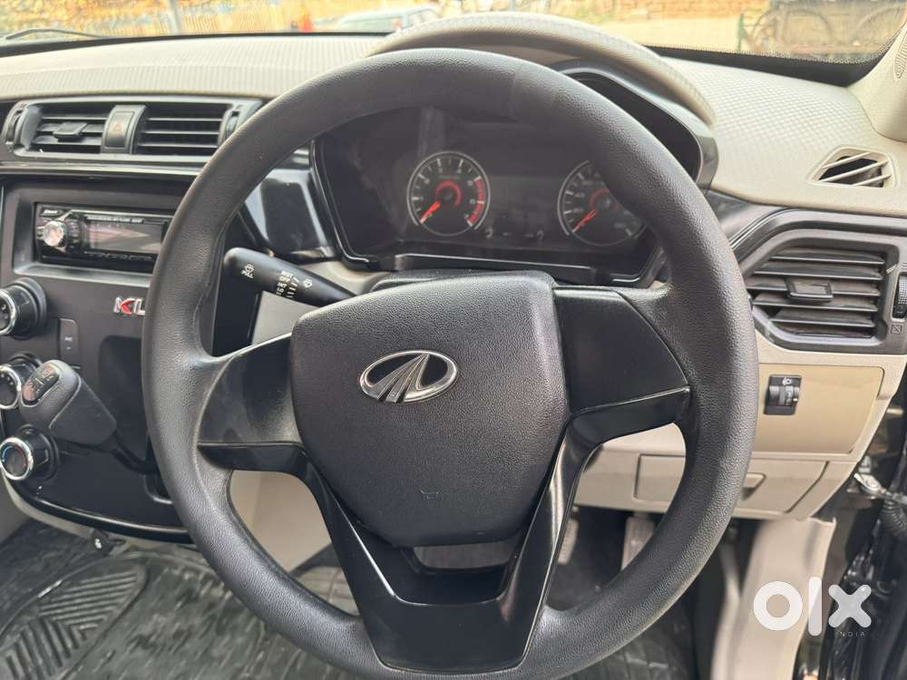 Mahindra Kuv 100 2016-2017 Mfalcon G80 K4, 2017, Petrol