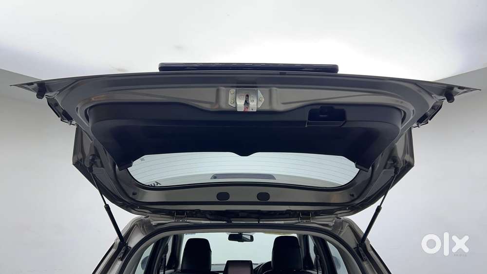 Maruti Suzuki Brezza Zxi Plus At, 2024, Petrol
