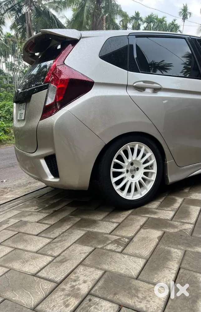 Honda Jazz Diesel Sv Mt 2016
