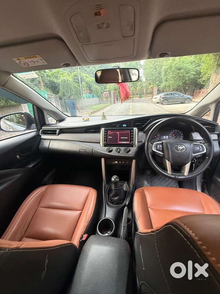Toyota Innova Crysta 2.4 G Mt 7 Str, 2023, Diesel