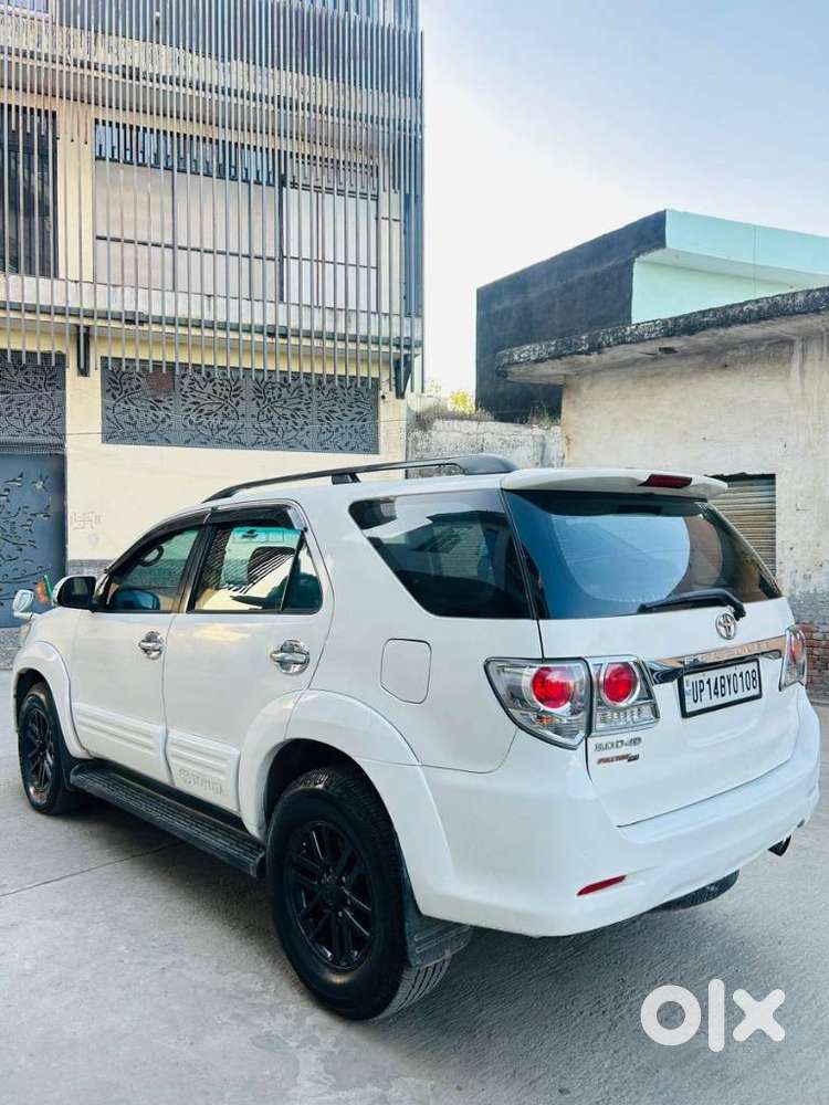 Toyota Fortuner 3.0 4x4 Manual, 2013, Diesel