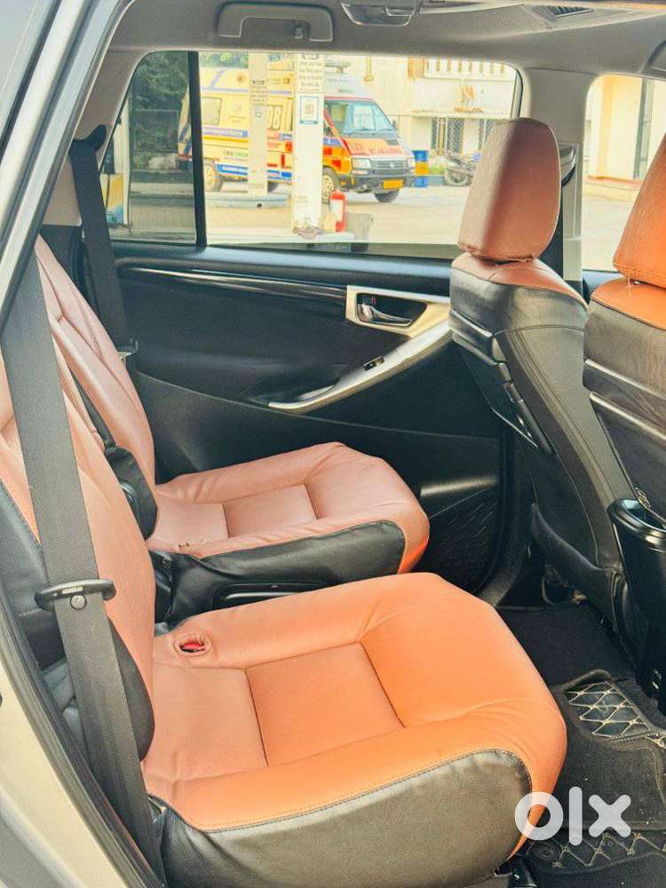 Toyota Innova Crysta 2.4 V 7 Str, 2019, Diesel