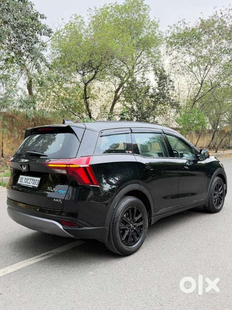 Mahindra Xuv700 2.0 Ax 7 Petrol At Luxury Pack Str, 2025, Petrol