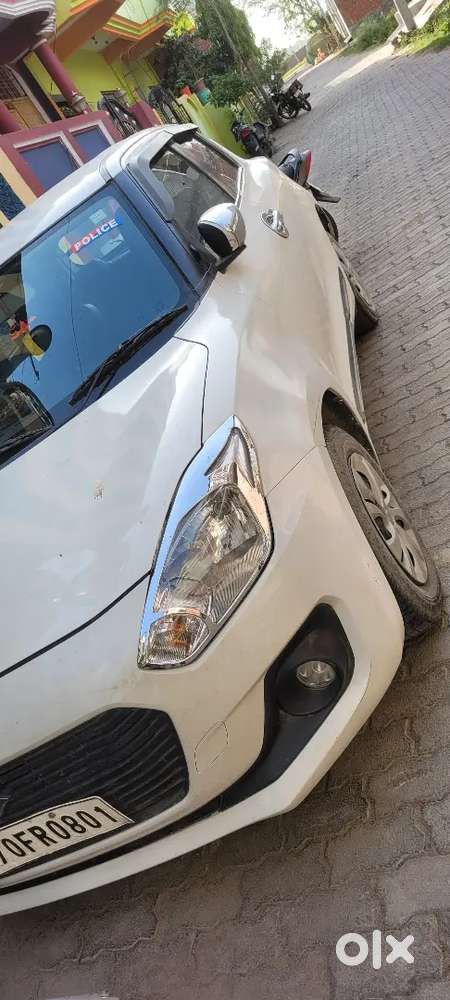 Maruti Suzuki Swift Vxi 2021