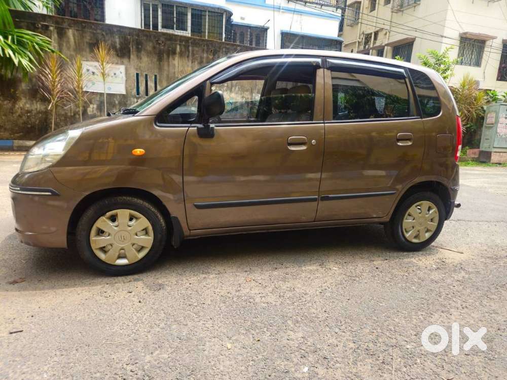 Maruti Suzuki Zen Estilo Lxi Bs Iv, 2014, Petrol