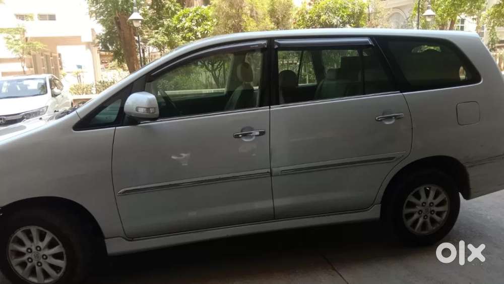 Toyota Innova 2.5 Vx 8 Str Bsiv, 2012, Diesel