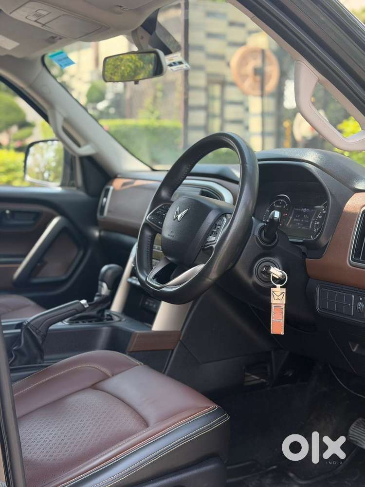 Mahindra Scorpio-n 2.0 Z4 Petrol At 7 Str, 2024, Petrol