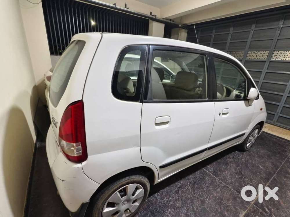 Doctor Driven Maruti Suzuki Zen Estilo Vxi (2009 Model)