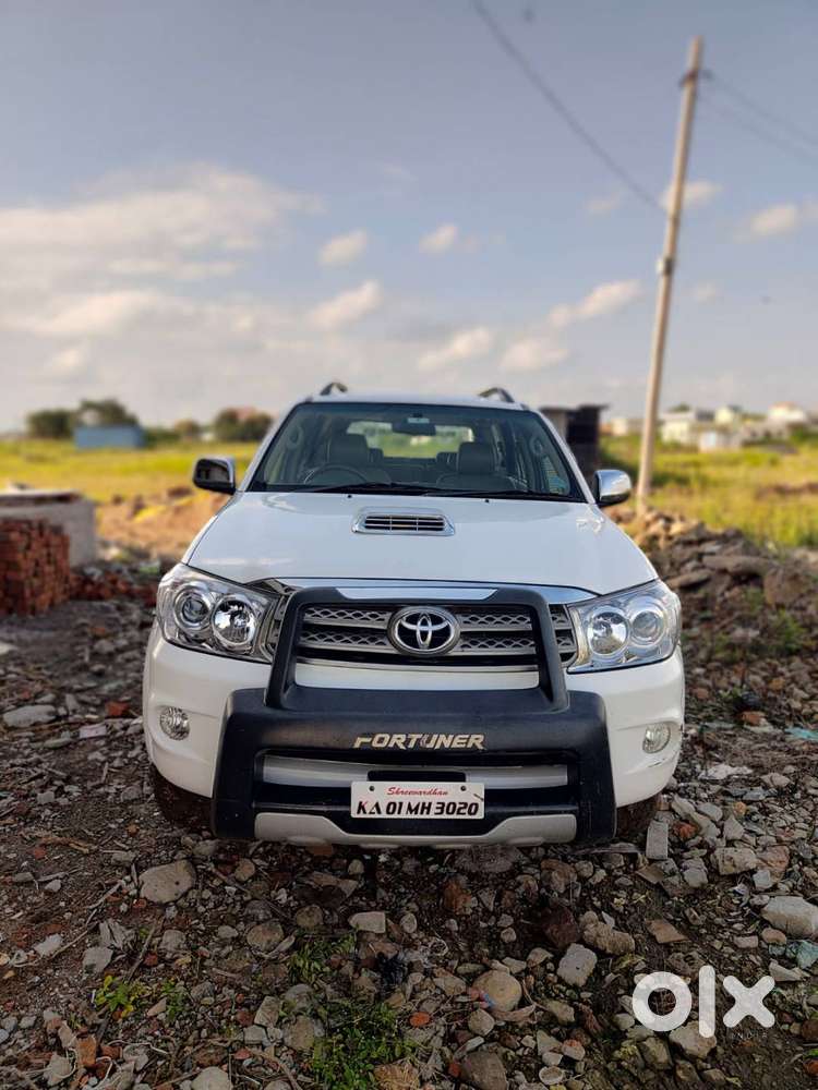 Toyota Fortuner 2011 Diesel Well Maintained