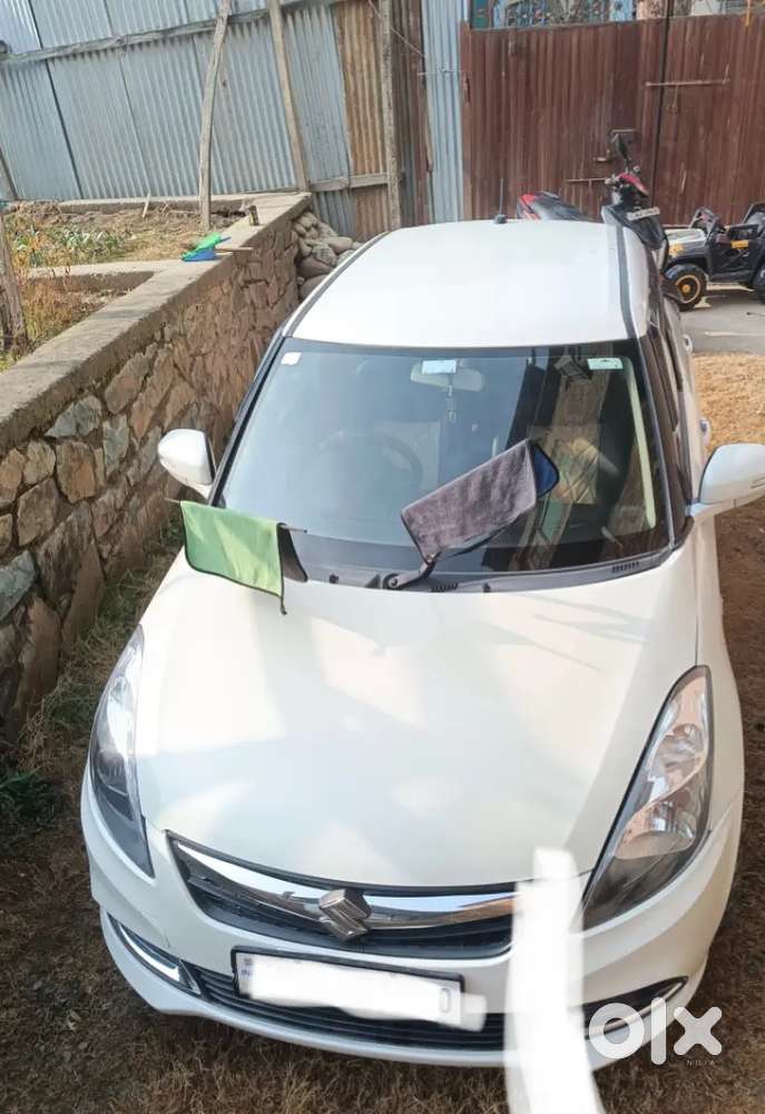 Maruti Suzuki Dzire December 2015 Allmost. 2016 Model Petrol 78500 Km