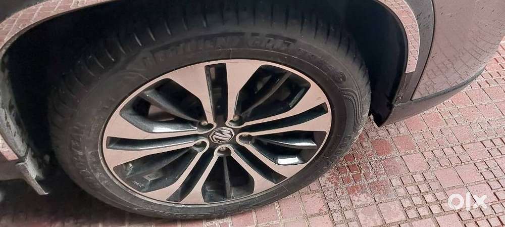 Mg Hector Plus 1.5 Hybrid Sharp Turbo 6 Str, 2022, Petrol