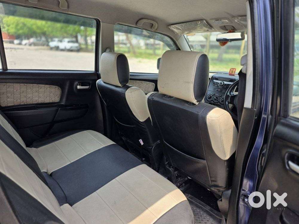 Maruti Suzuki Wagon R Stingray 1.0 Vxi Plus Amt, 2018, Petrol