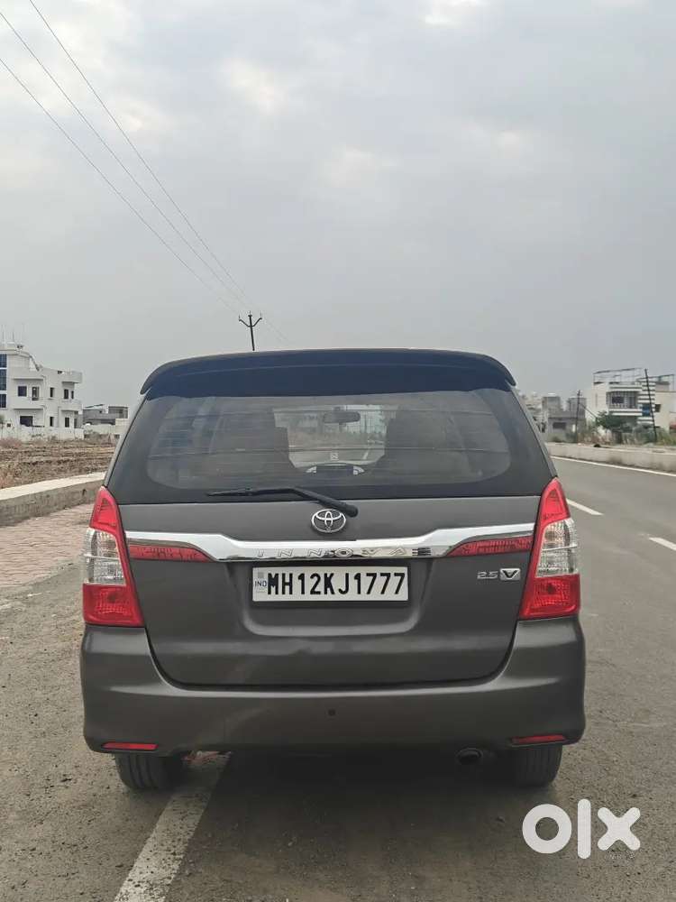 Toyota Innova 2013 Diesel Well Maintained