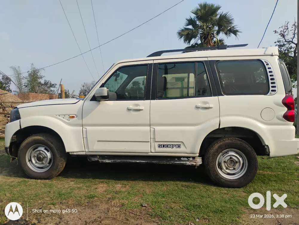 Mahindra Scorpio 2013
