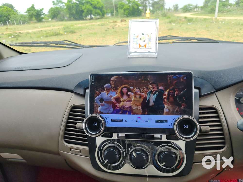 Toyota Innova 2.5 G (diesel) 8 Seater, 2016, Diesel