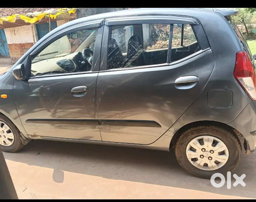 Hyundai Grand I10 2011 Petrol 80000 Km Driven