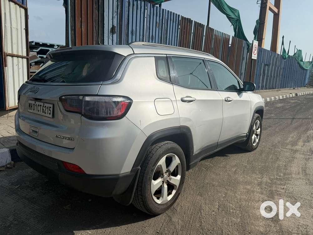 Jeep Compass    1.4 (o) Limited    2017