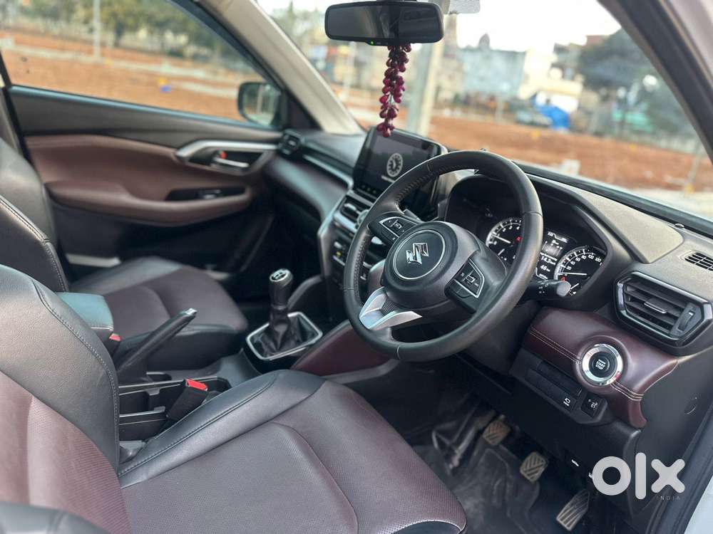 Maruti Suzuki Grand Vitara Smart Hybrid Alpha, 2024, Petrol