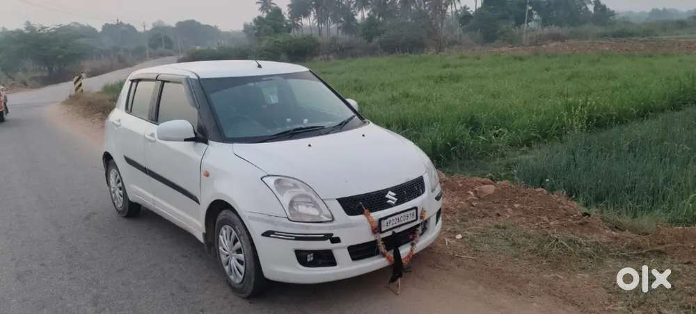 Maruti Suzuki Swift 2012 Diesel 140000 Km Driven