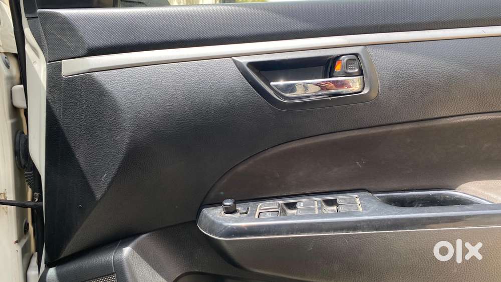 Maruti Suzuki Swift 1.2 Vxi (o), 2016, Petrol