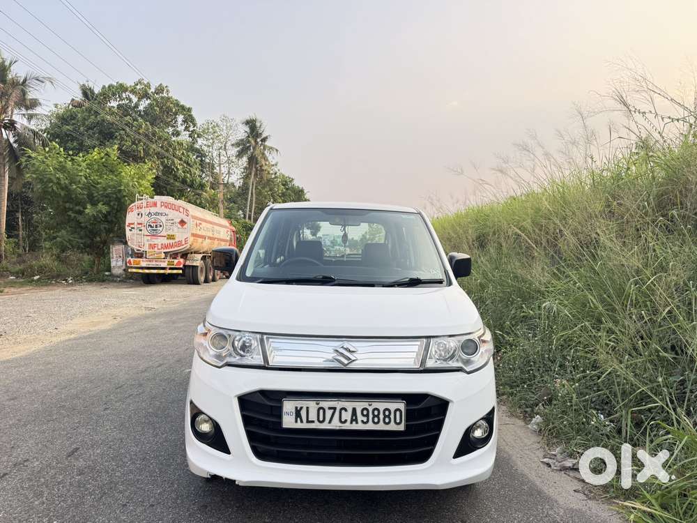 Maruti Suzuki Stingray Vxi, 2014, Petrol