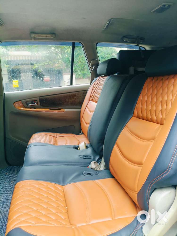 Toyota Innova 2.5 V 7 Str, 2011, Diesel