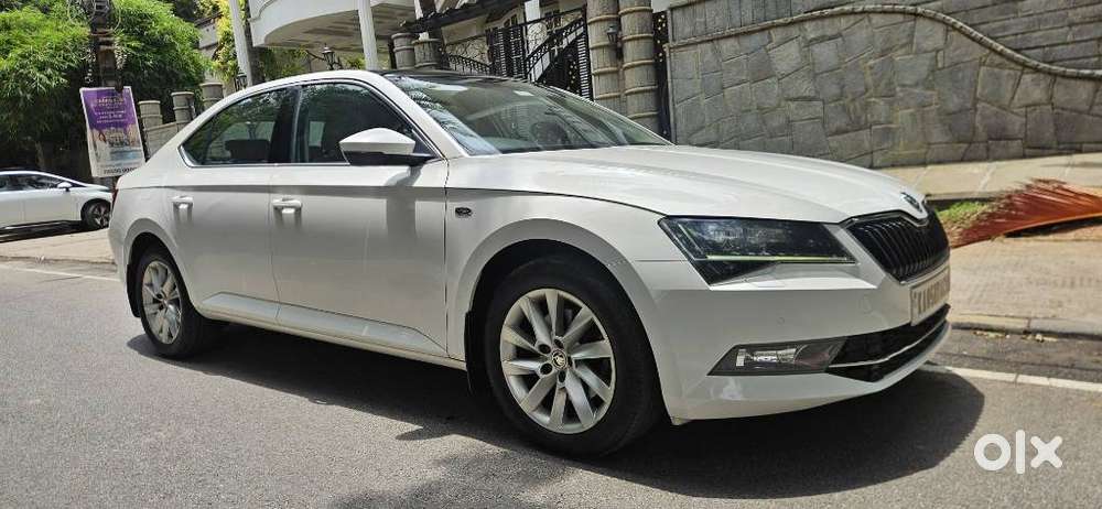 Skoda Superb Lk 1.8 Tsi At, 2018, Petrol