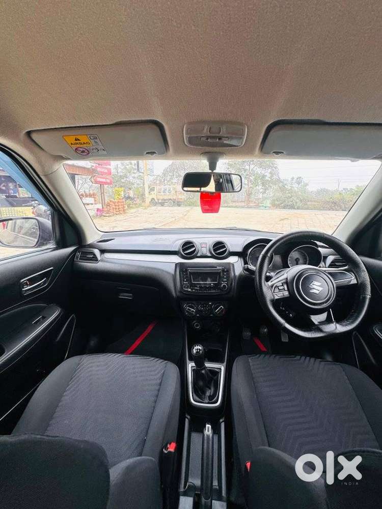 Maruti Suzuki Swift Vxi + Manual, 2019, Petrol