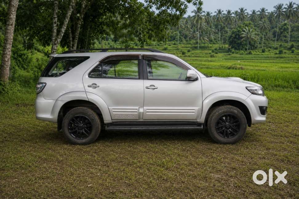 Toyota Fortuner, 2014, Diesel