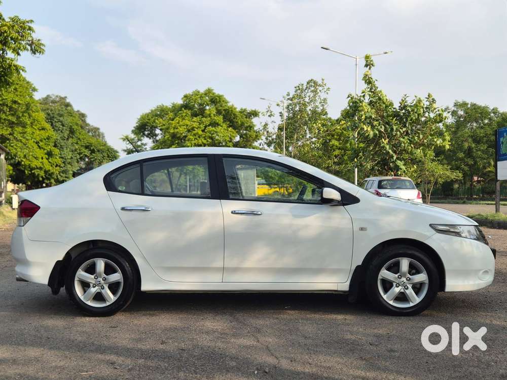 Honda City V Mt Exclusive, 2010, Petrol